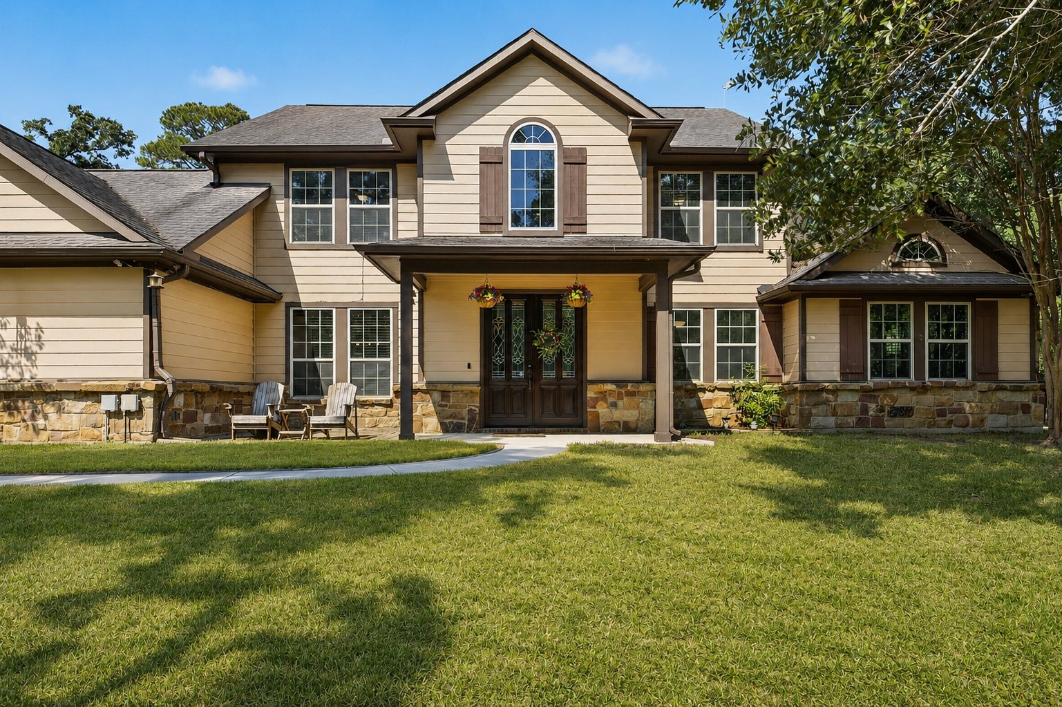 Listing photo 1