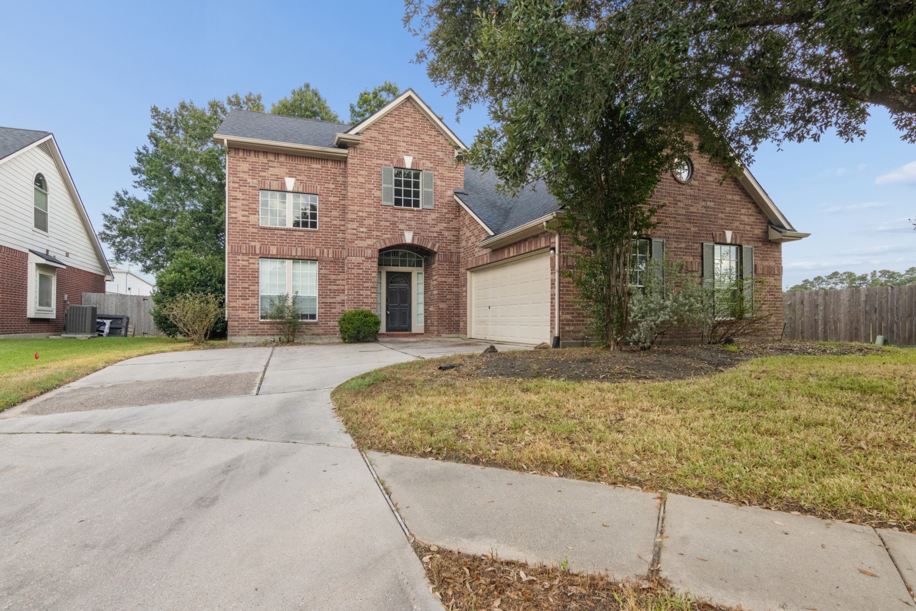 Listing photo 1