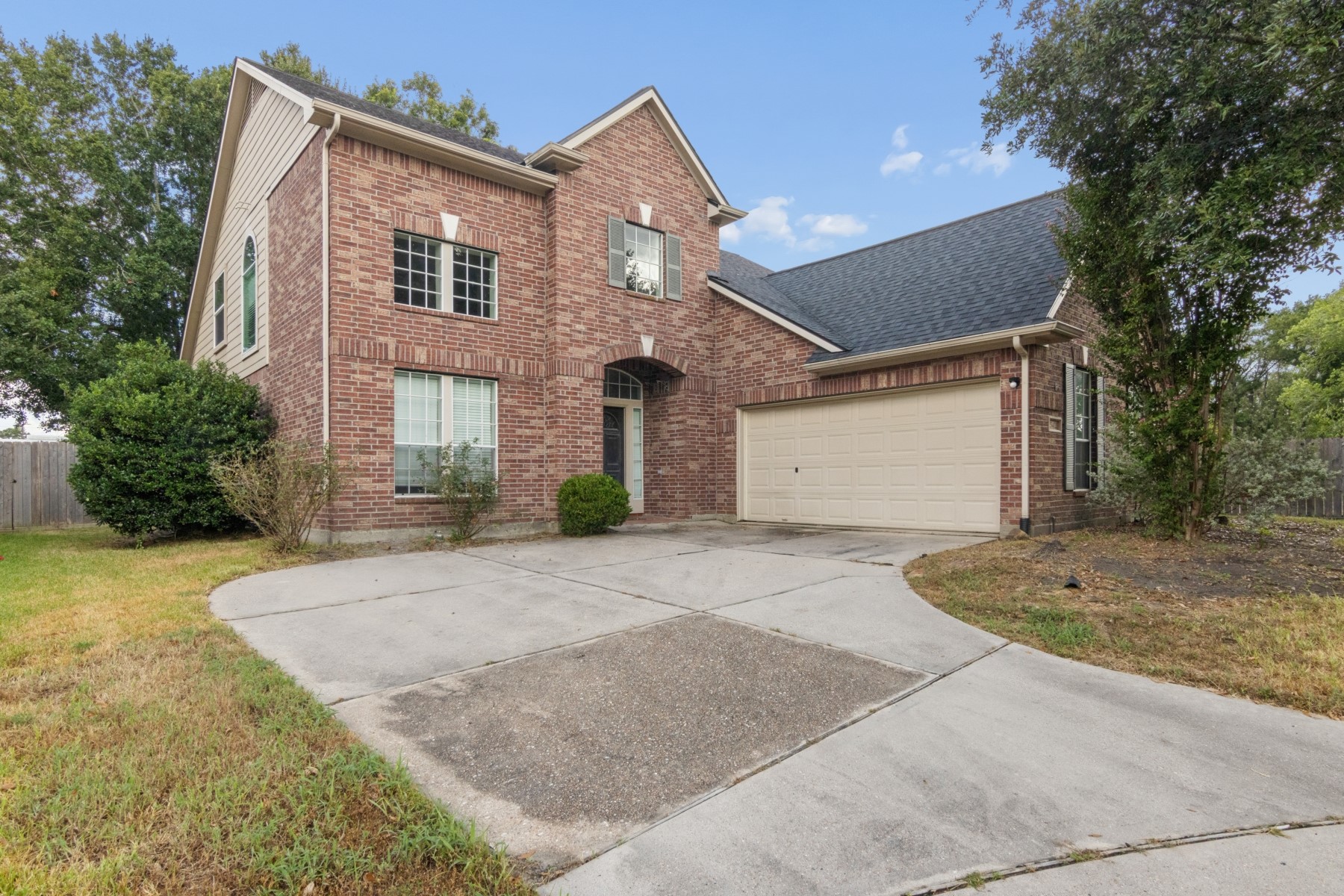 Listing photo 1