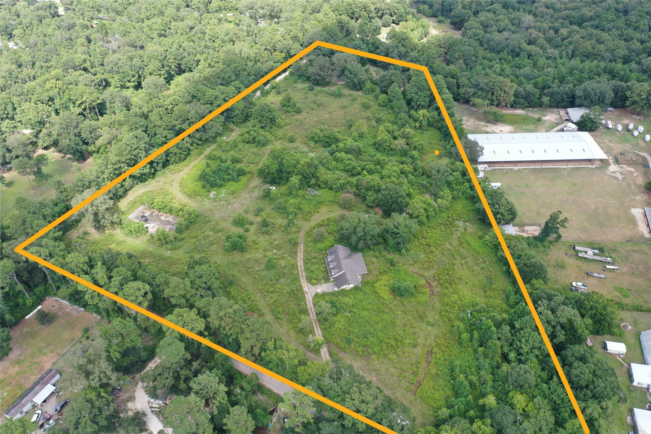 Listing photo 1