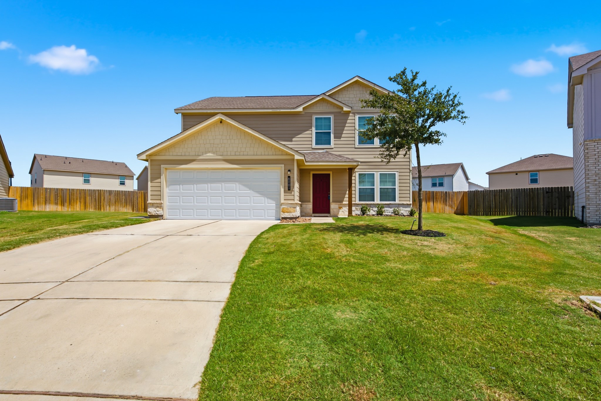 Listing photo 1