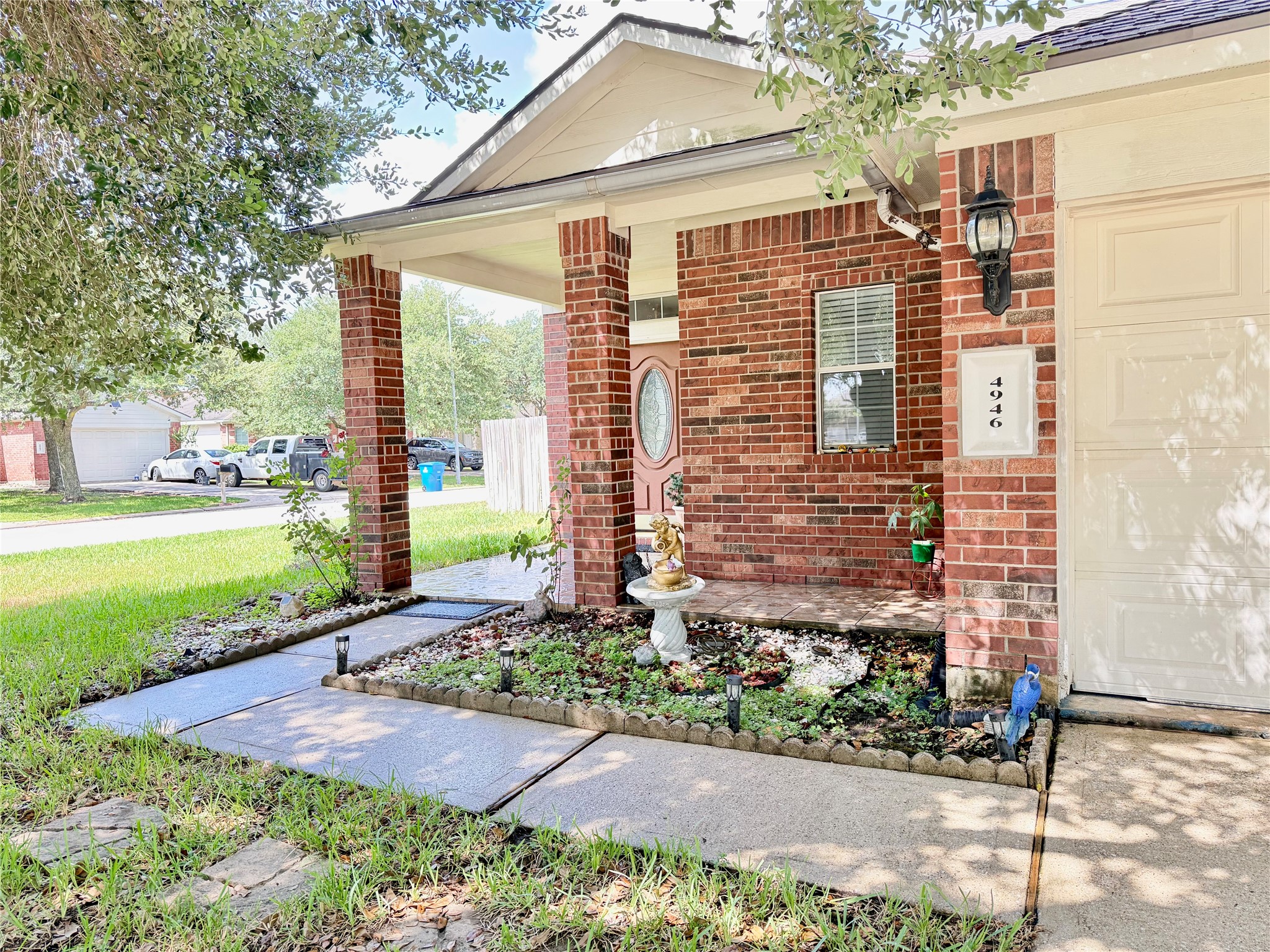 Listing photo 4