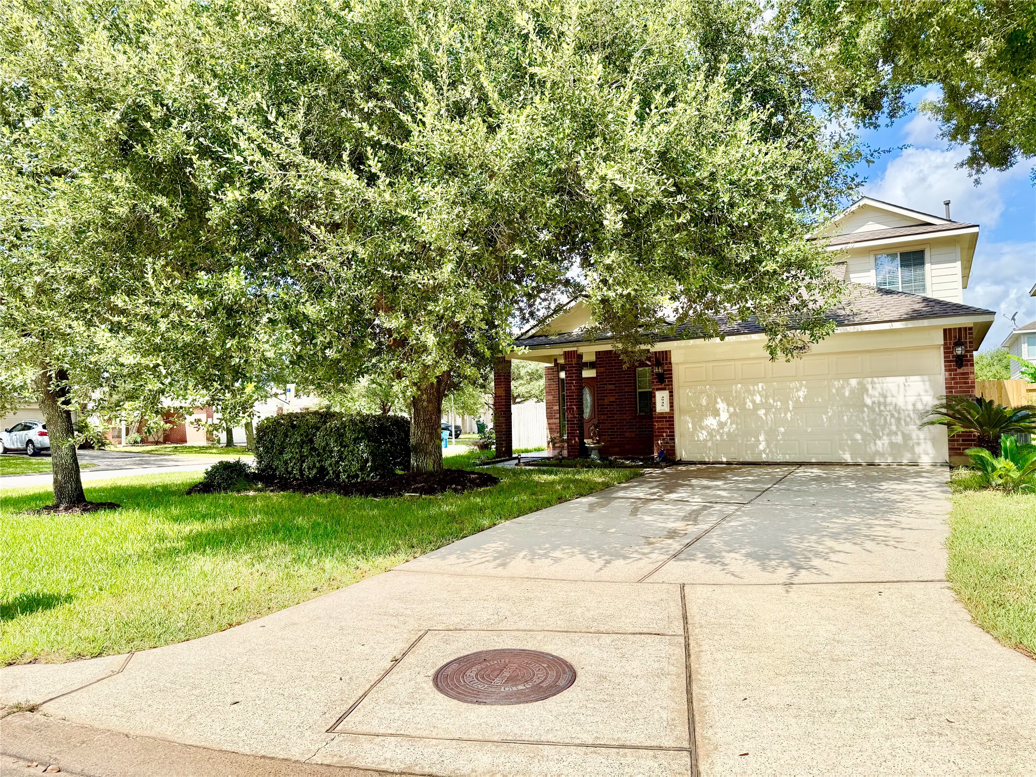 Listing photo 1