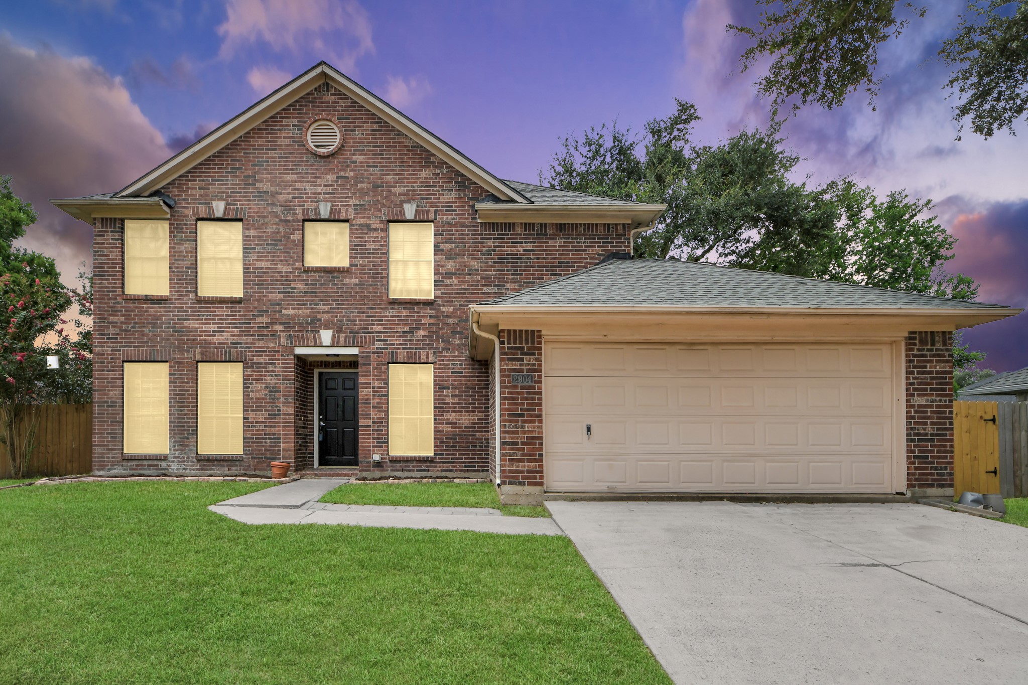 Listing photo 1