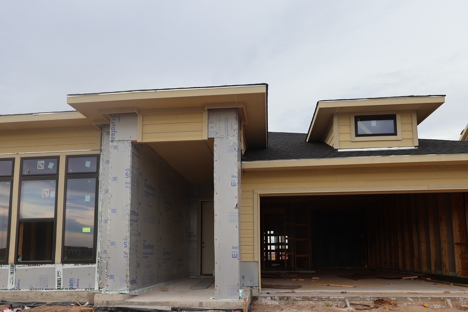 Listing photo 5