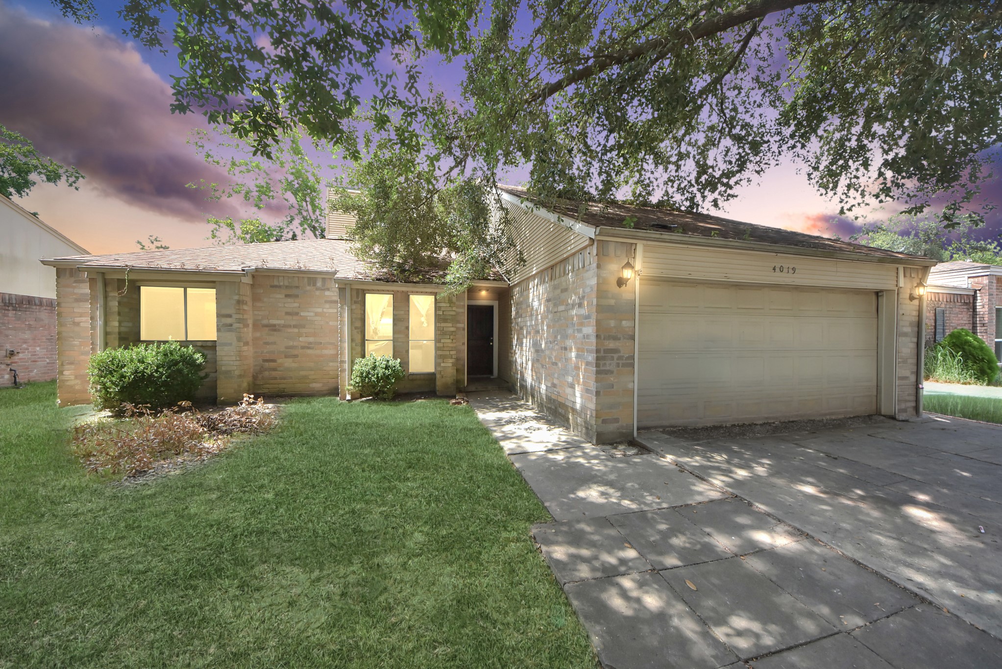 Listing photo 1