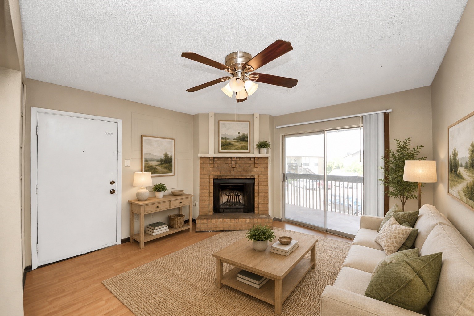 Listing photo 3