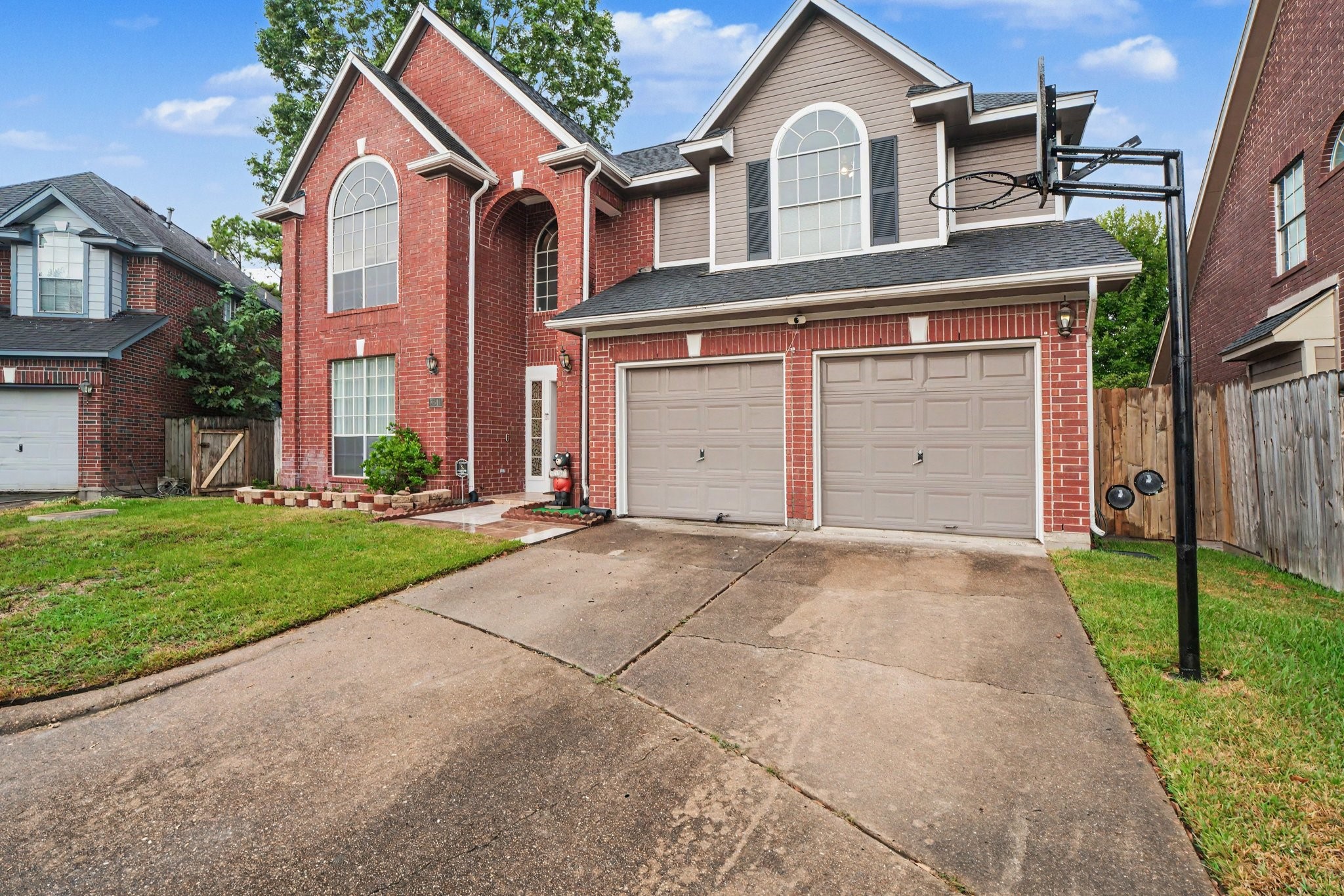 Listing photo 1