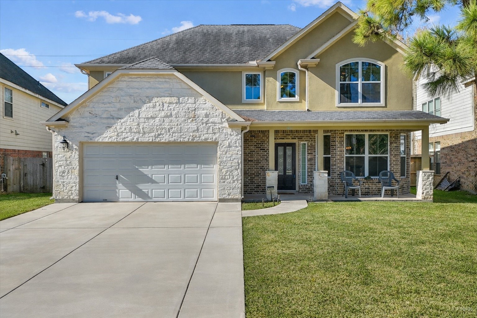 Listing photo 1