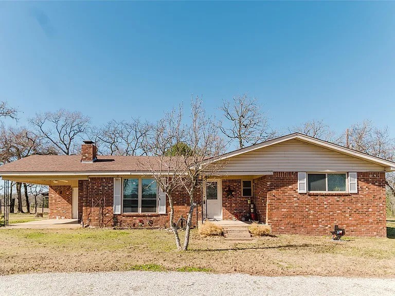 Listing photo 1