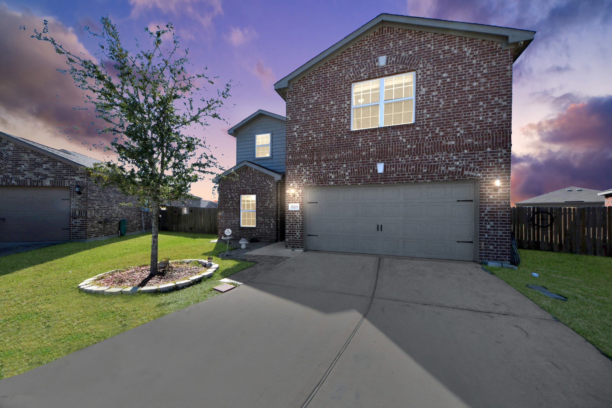 Listing photo 2