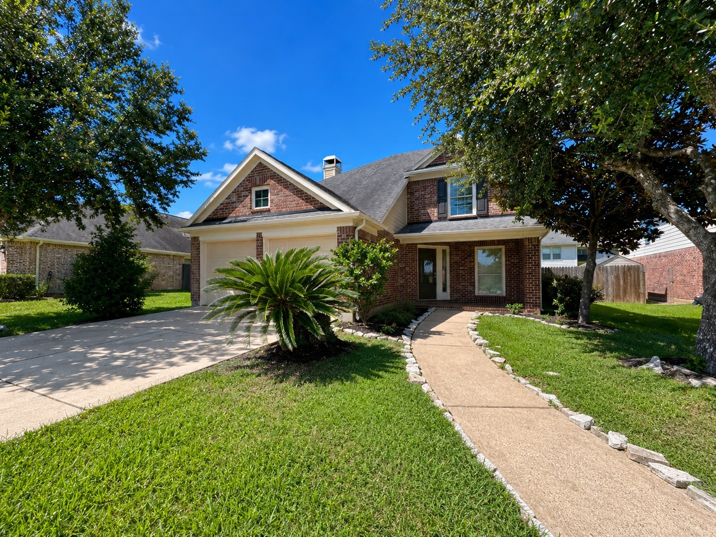 Listing photo 1