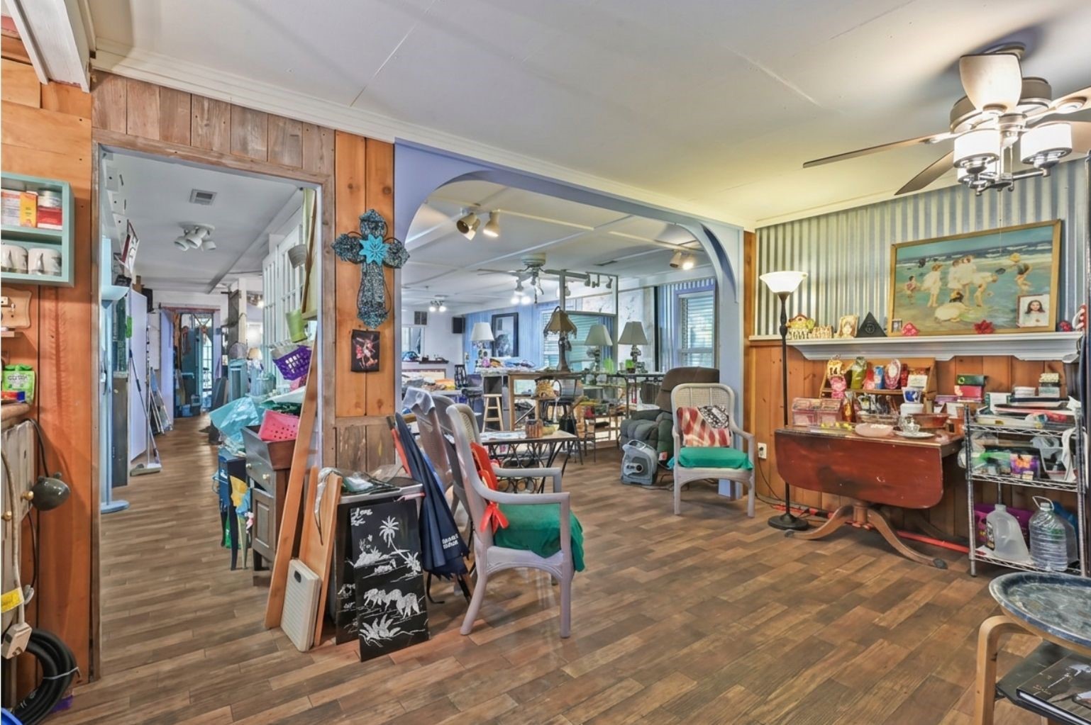 Listing photo 1