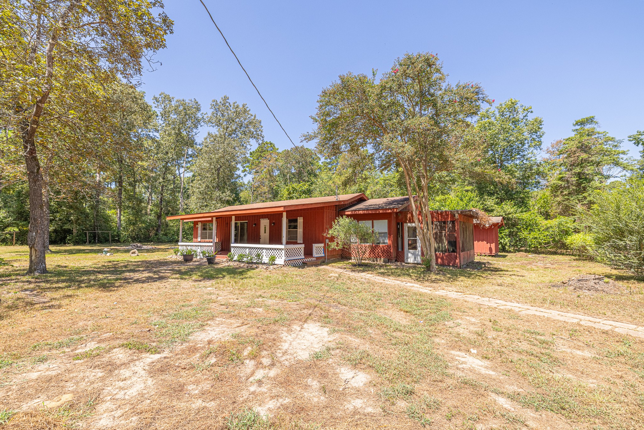 Listing photo 3