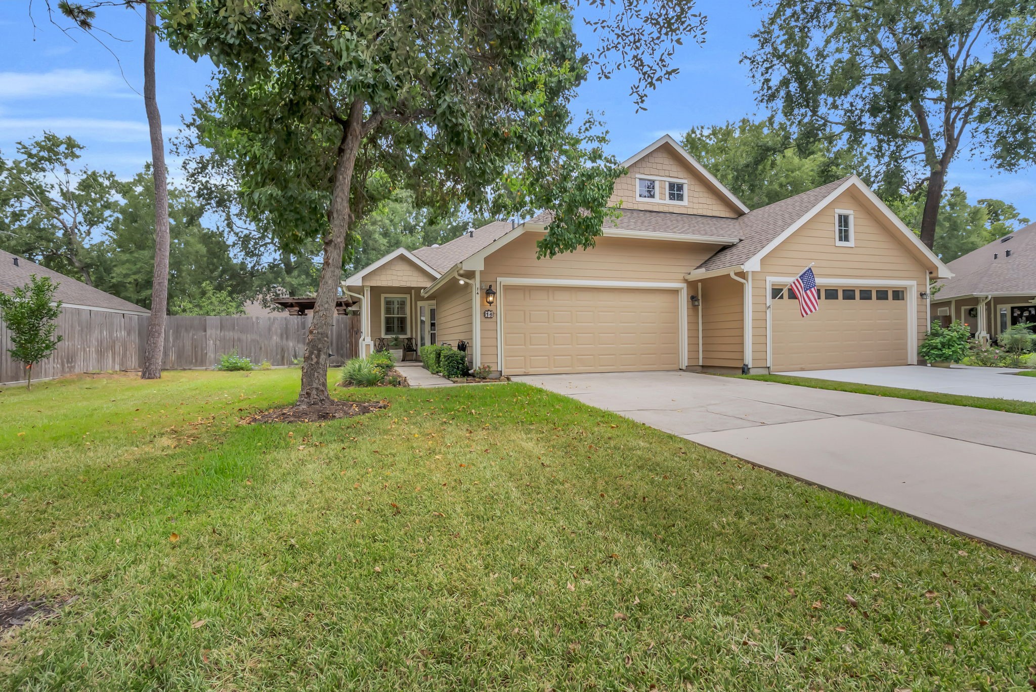 Listing photo 1