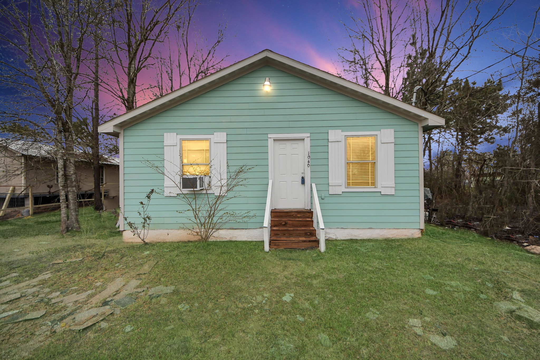 Listing photo 1