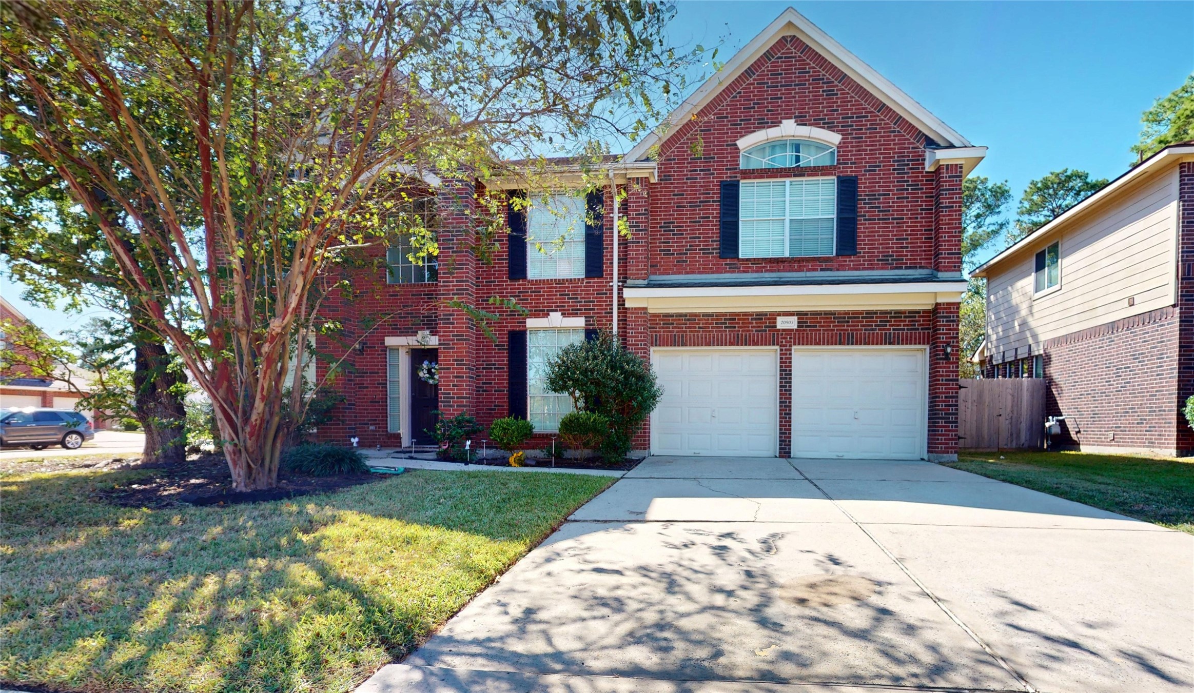 Listing photo 1
