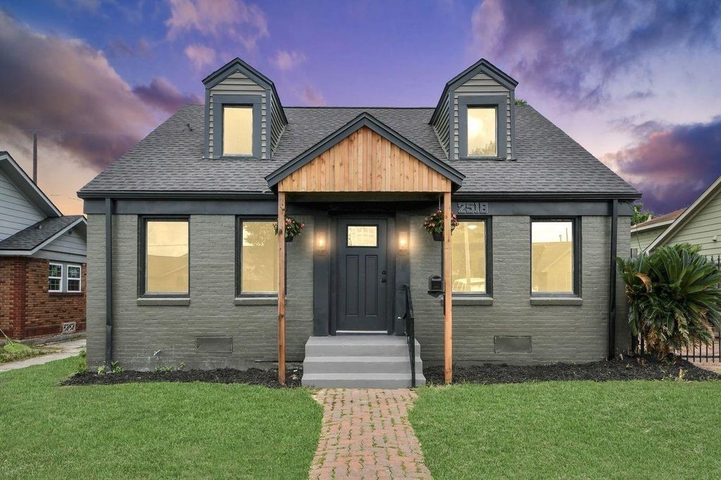 Listing photo 1