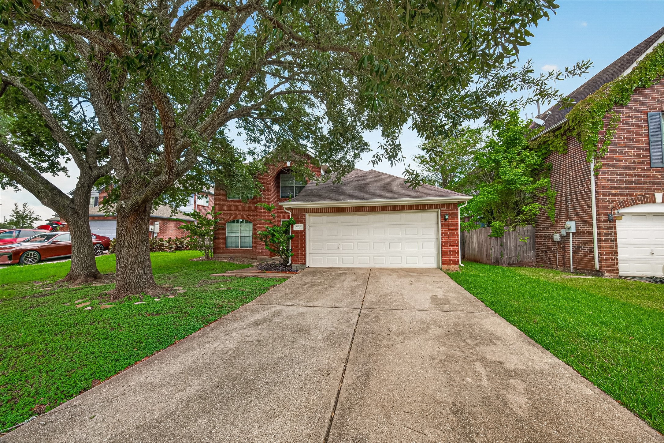 Listing photo 1