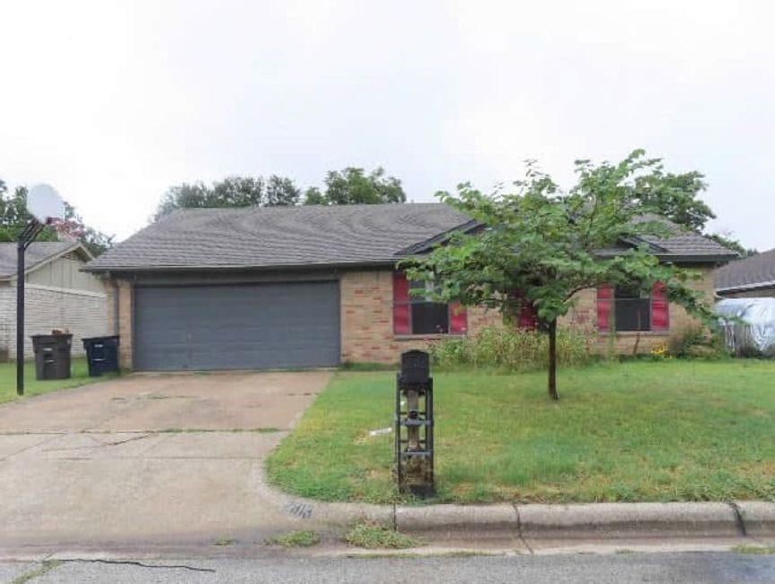 Listing photo 1