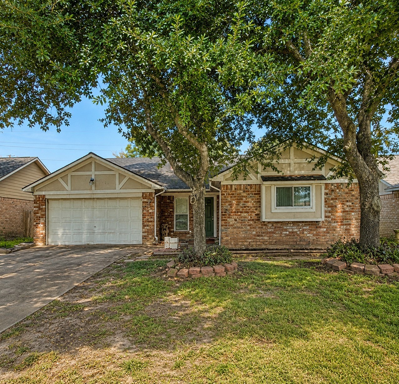 Listing photo 1