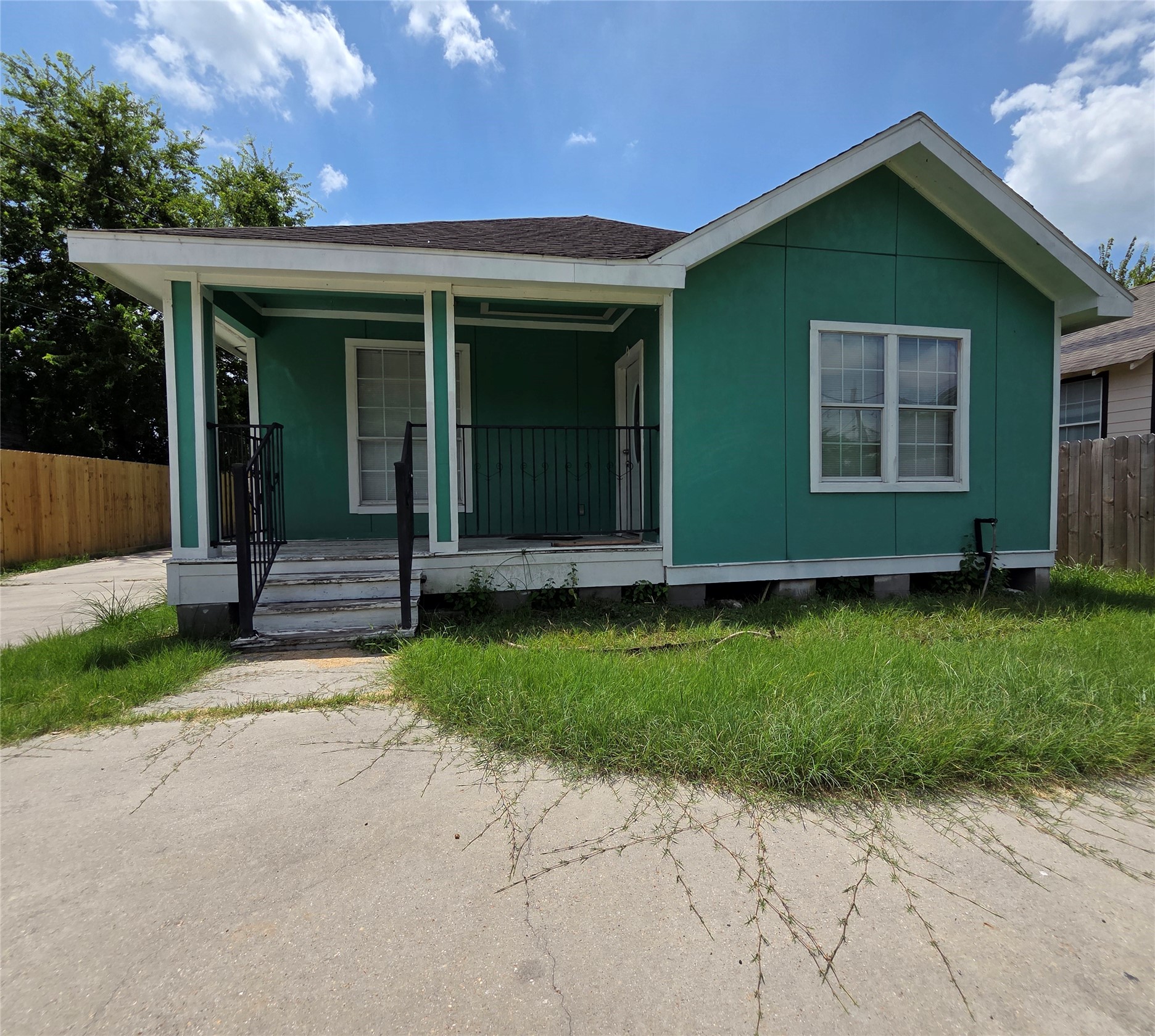 Listing photo 4