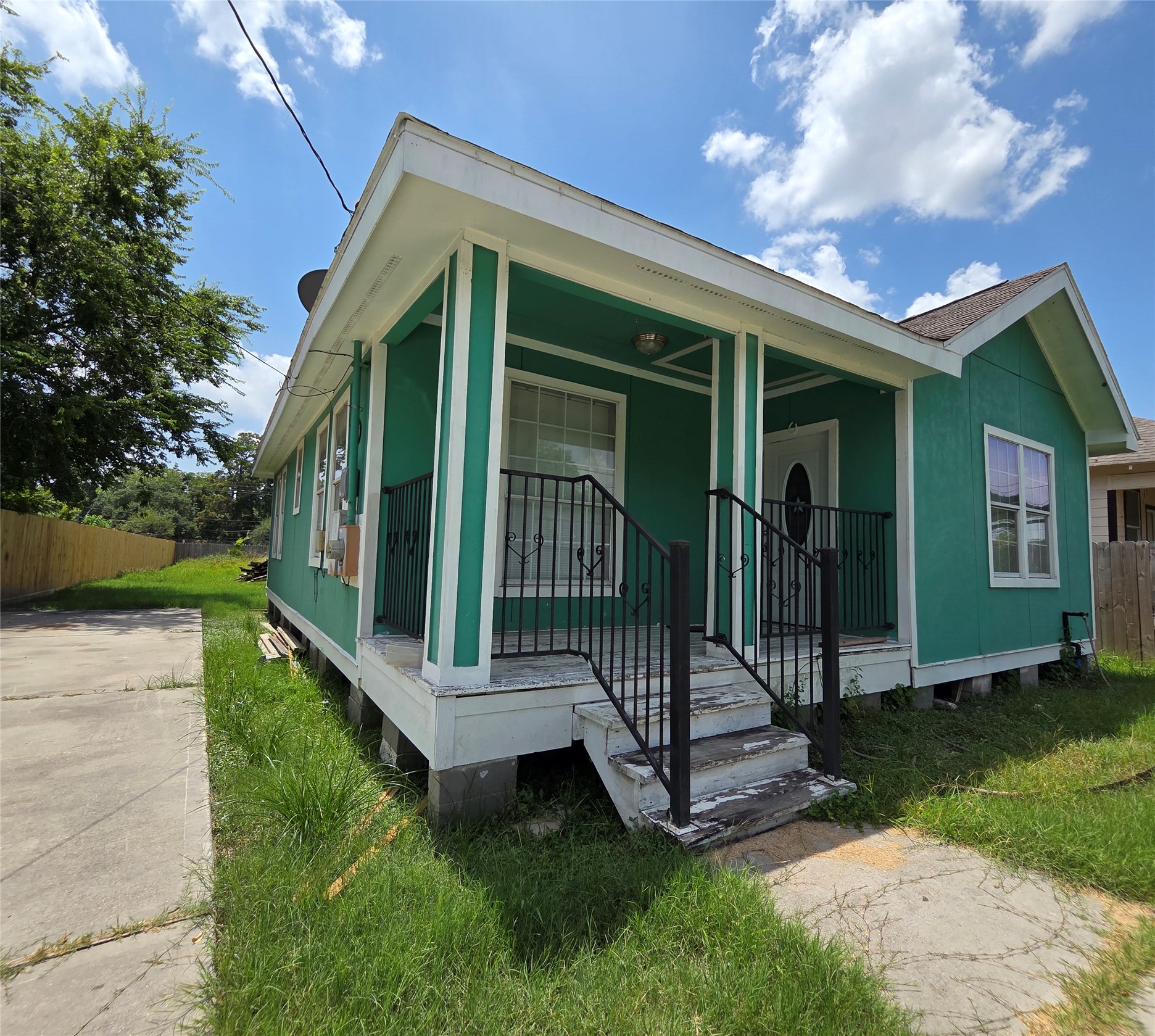 Listing photo 1