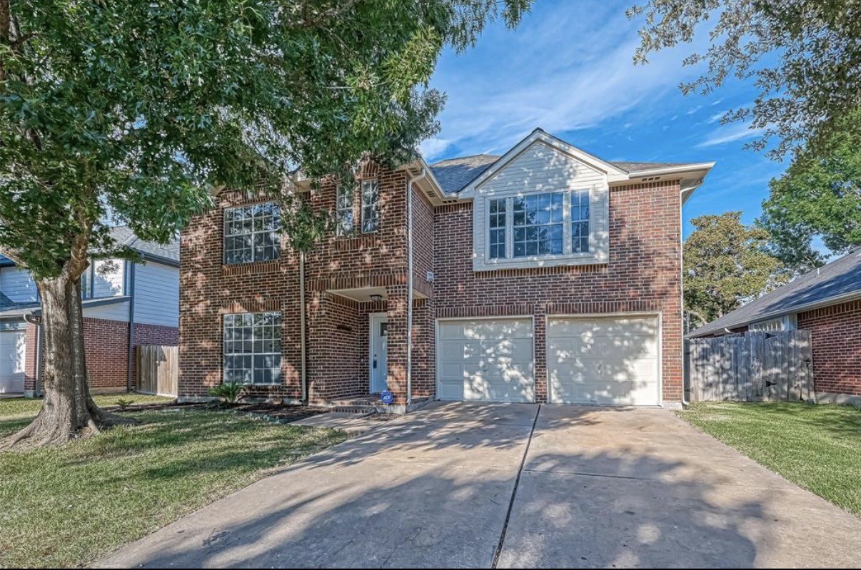 Listing photo 1