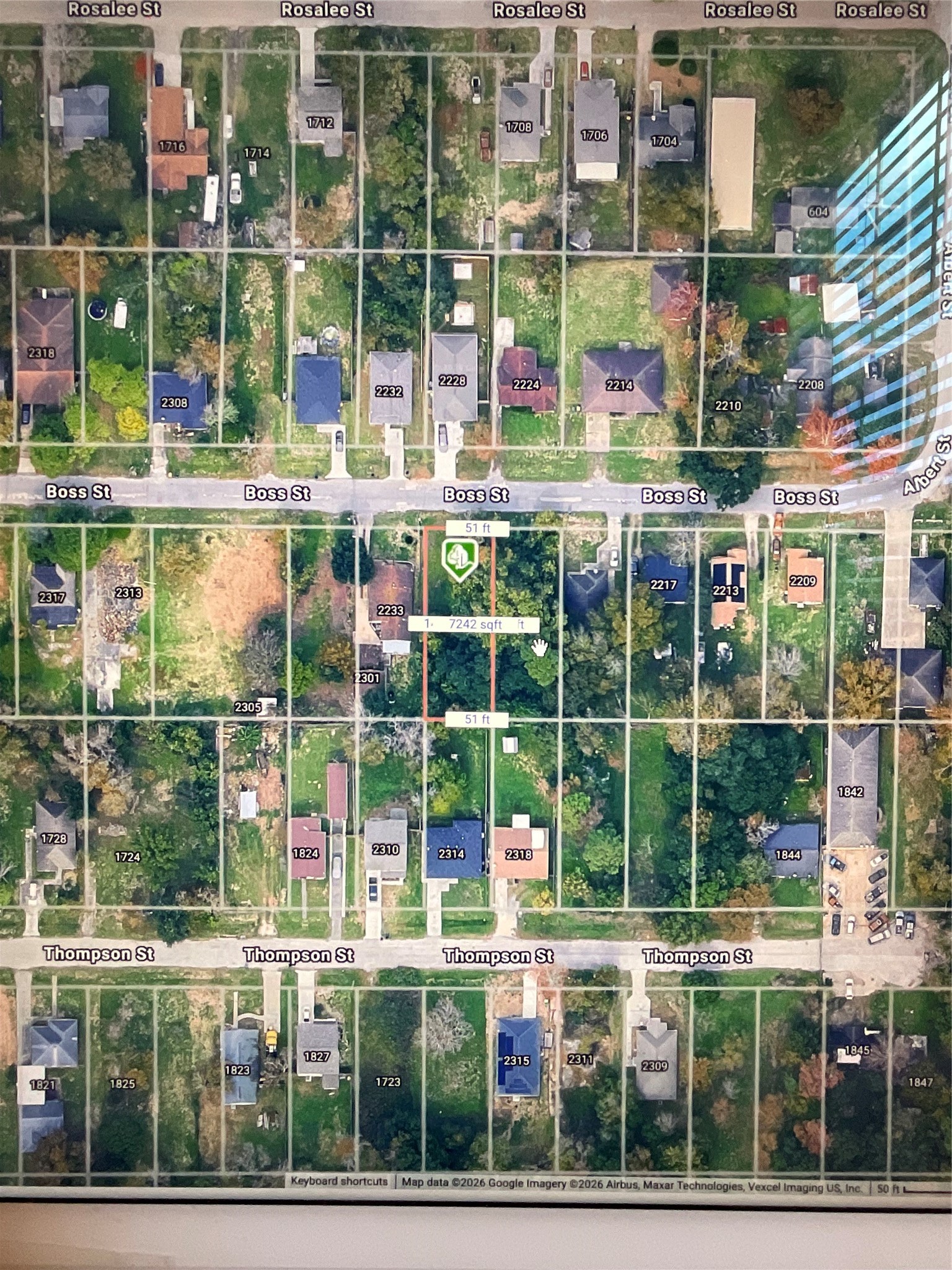 Listing photo 3