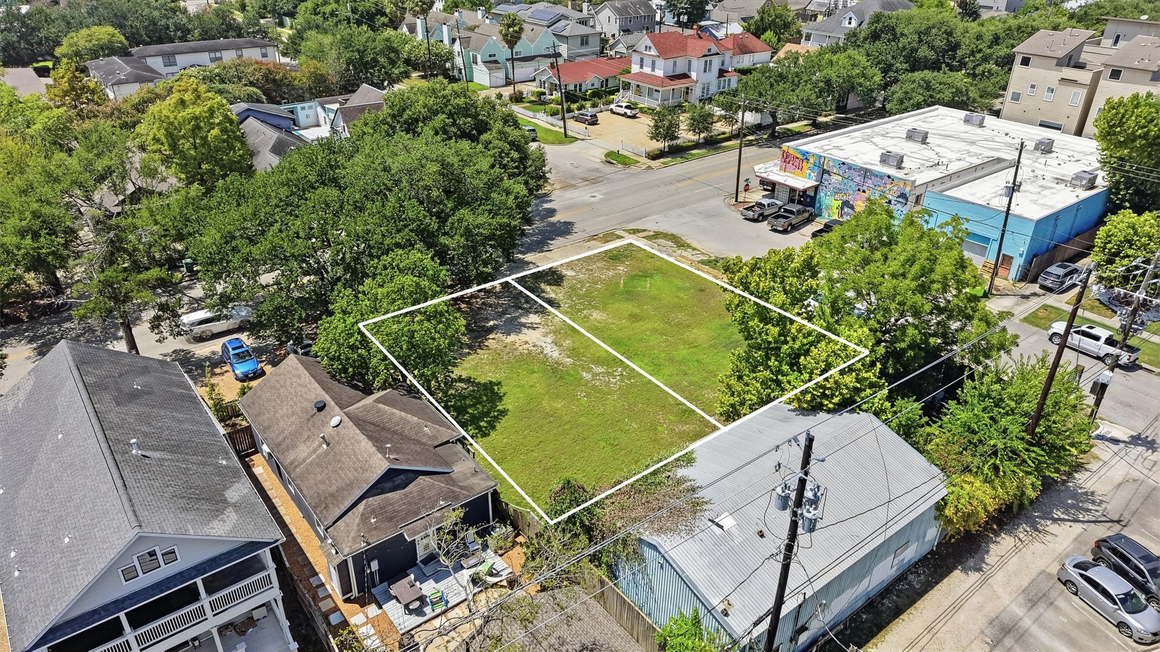 Listing photo 1