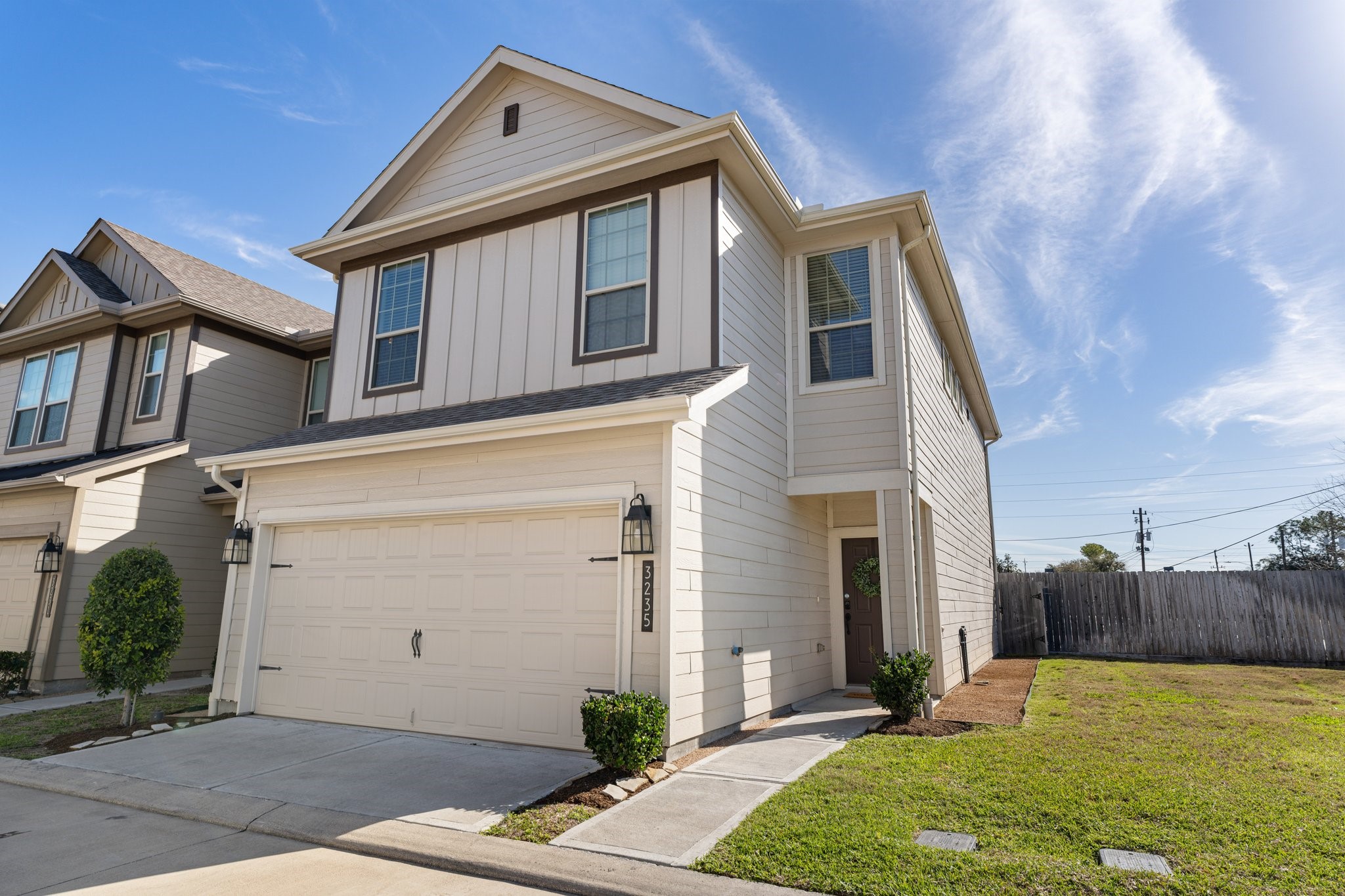 Listing photo 1