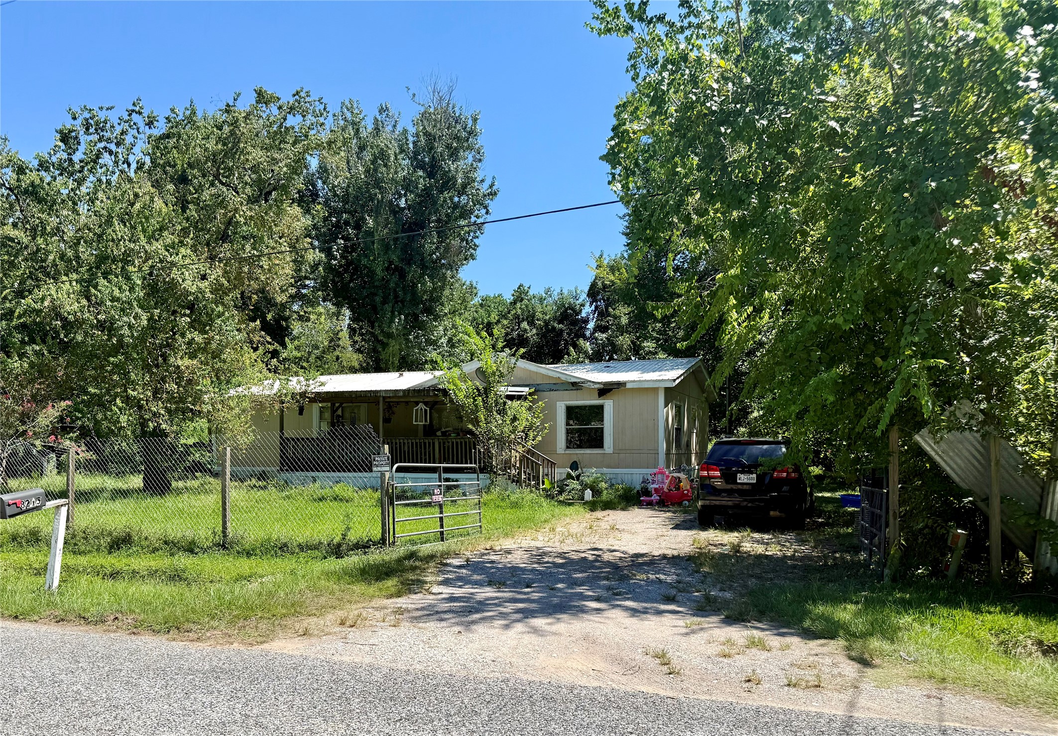 Listing photo 5