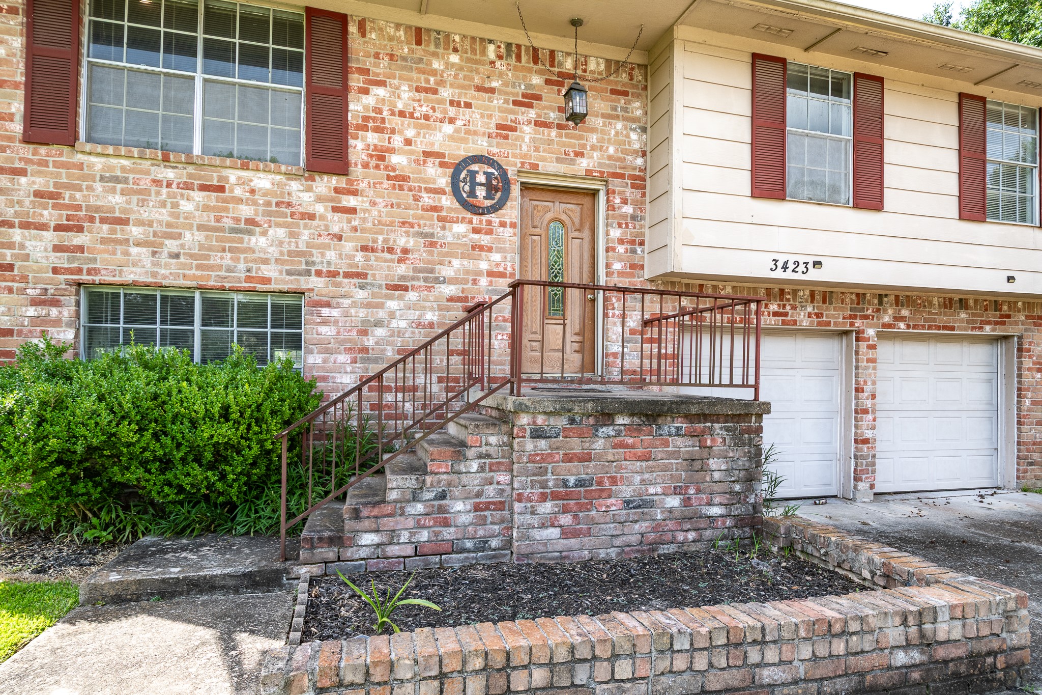 Listing photo 3