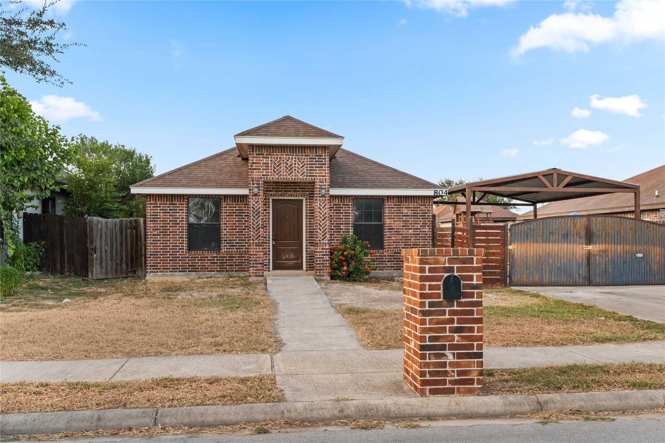 Listing photo 1
