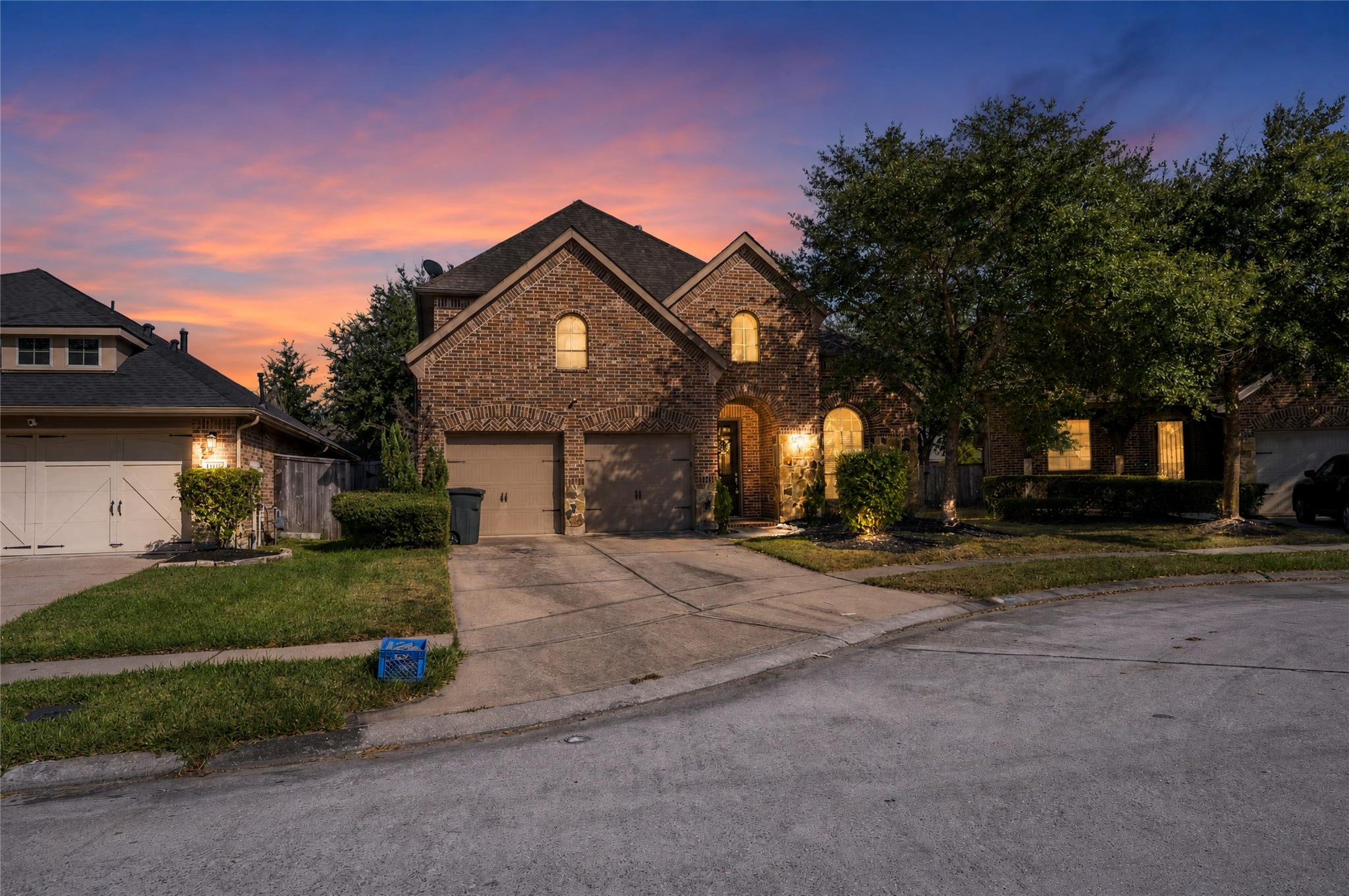 Listing photo 1