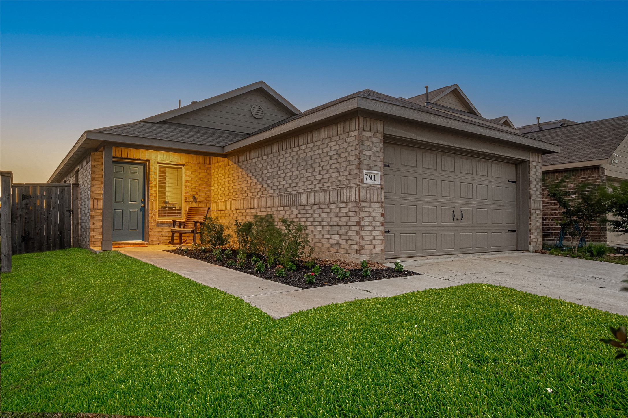 Listing photo 1