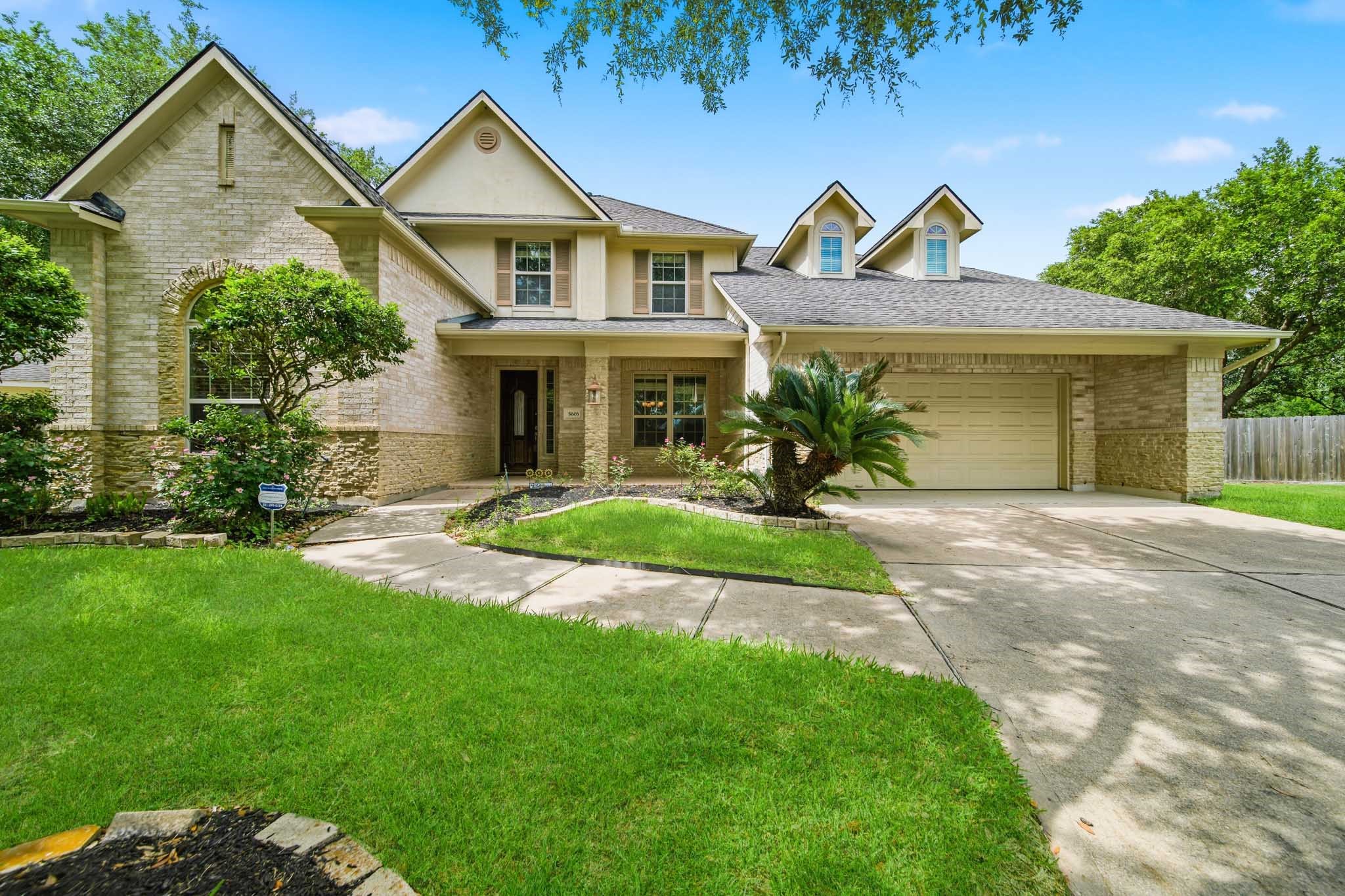 Listing photo 1