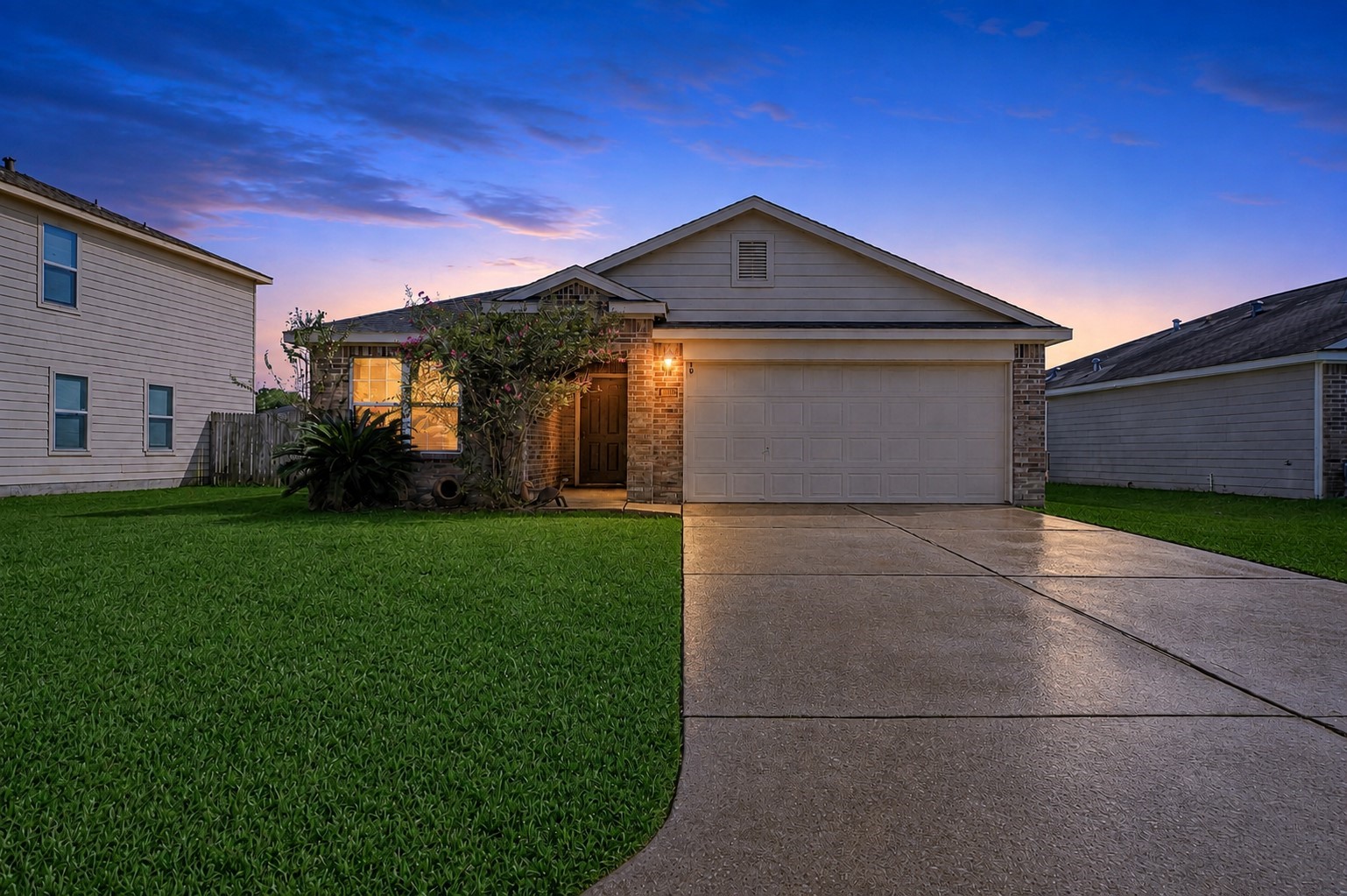 Listing photo 1