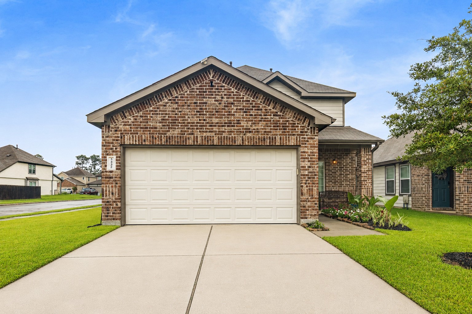 Listing photo 1