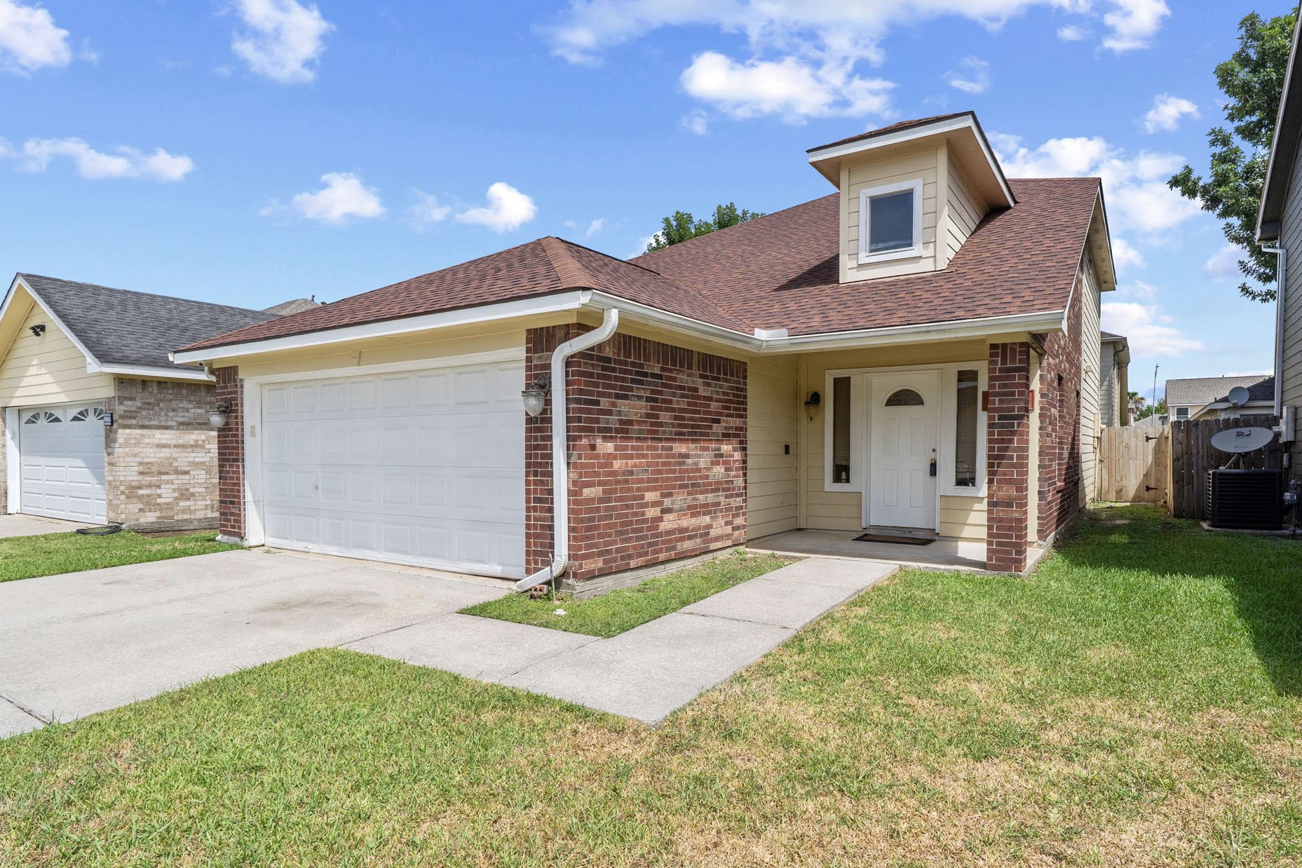 Listing photo 1