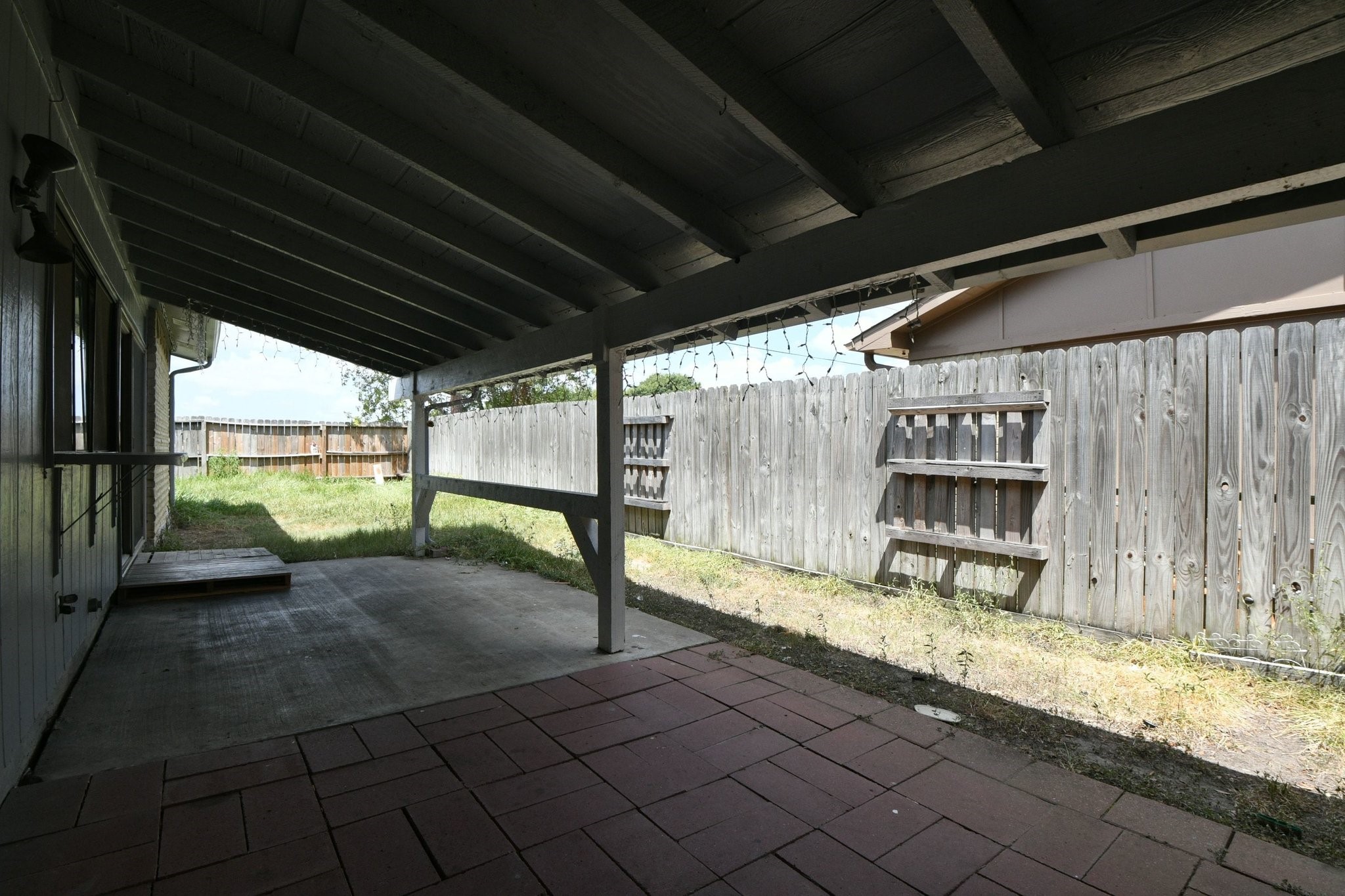 Listing photo 5
