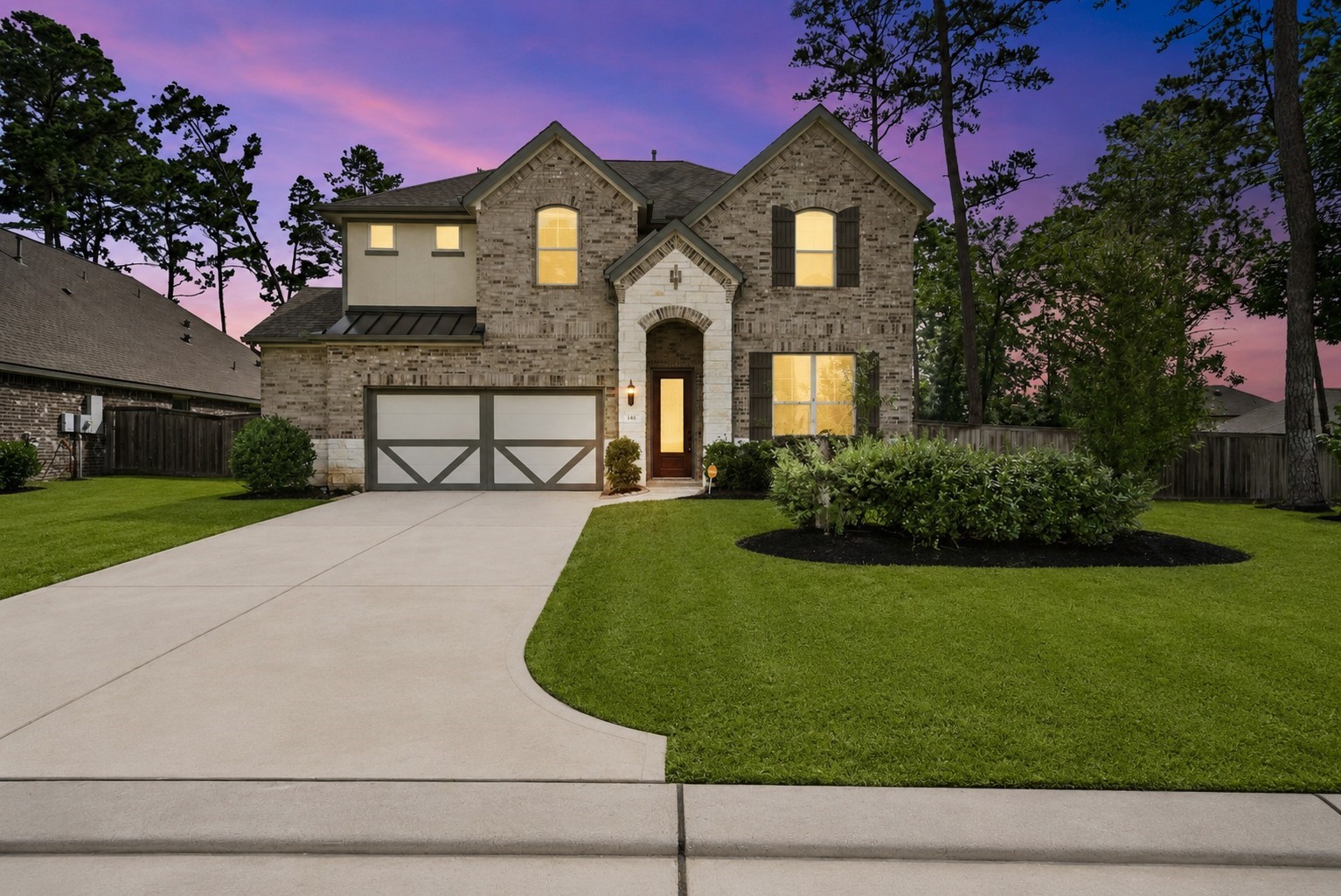 Listing photo 2