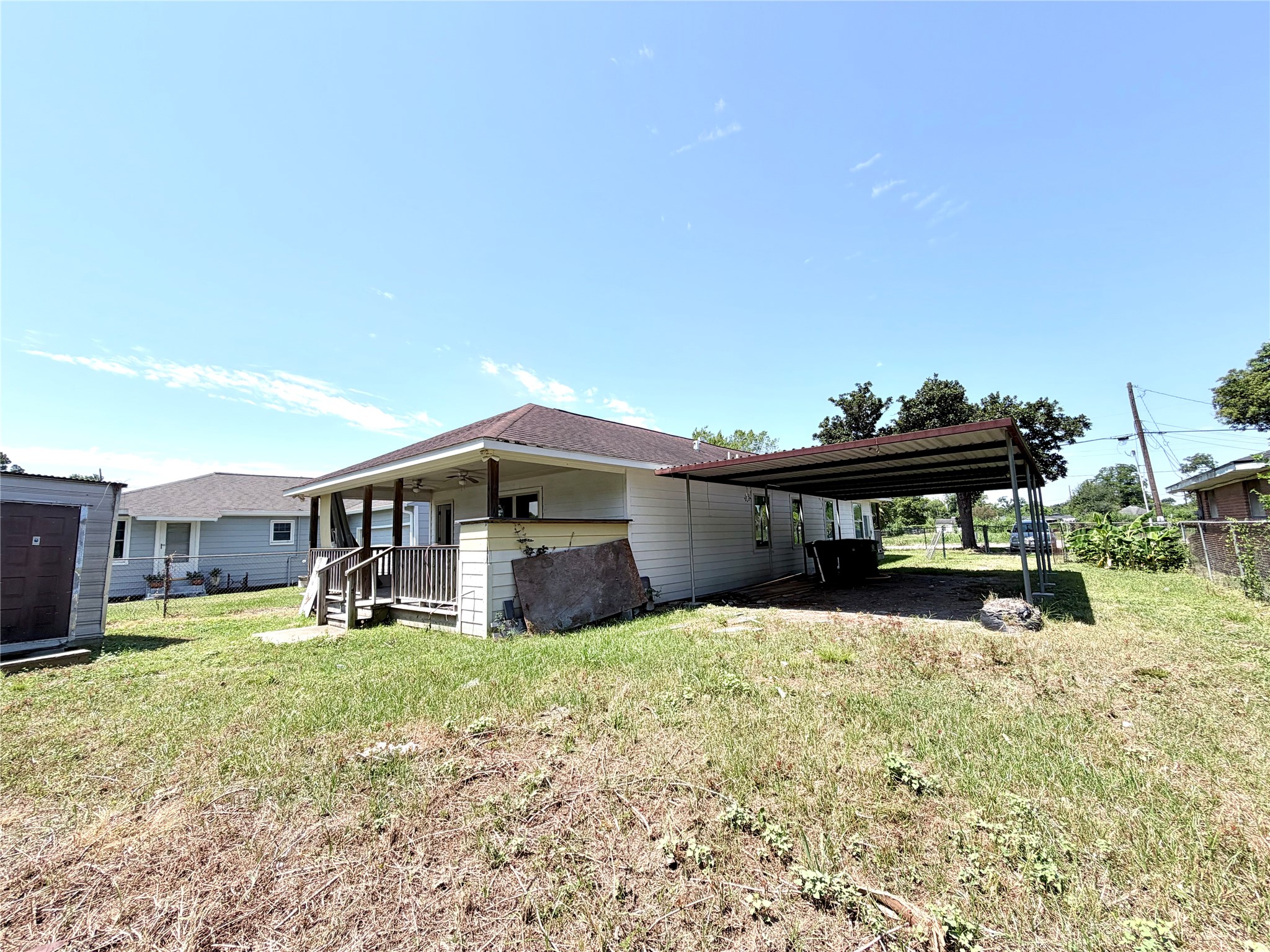 Listing photo 3