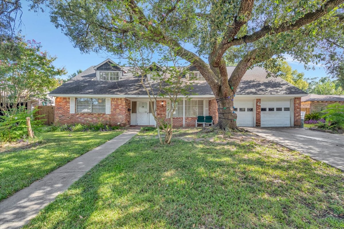Listing photo 1