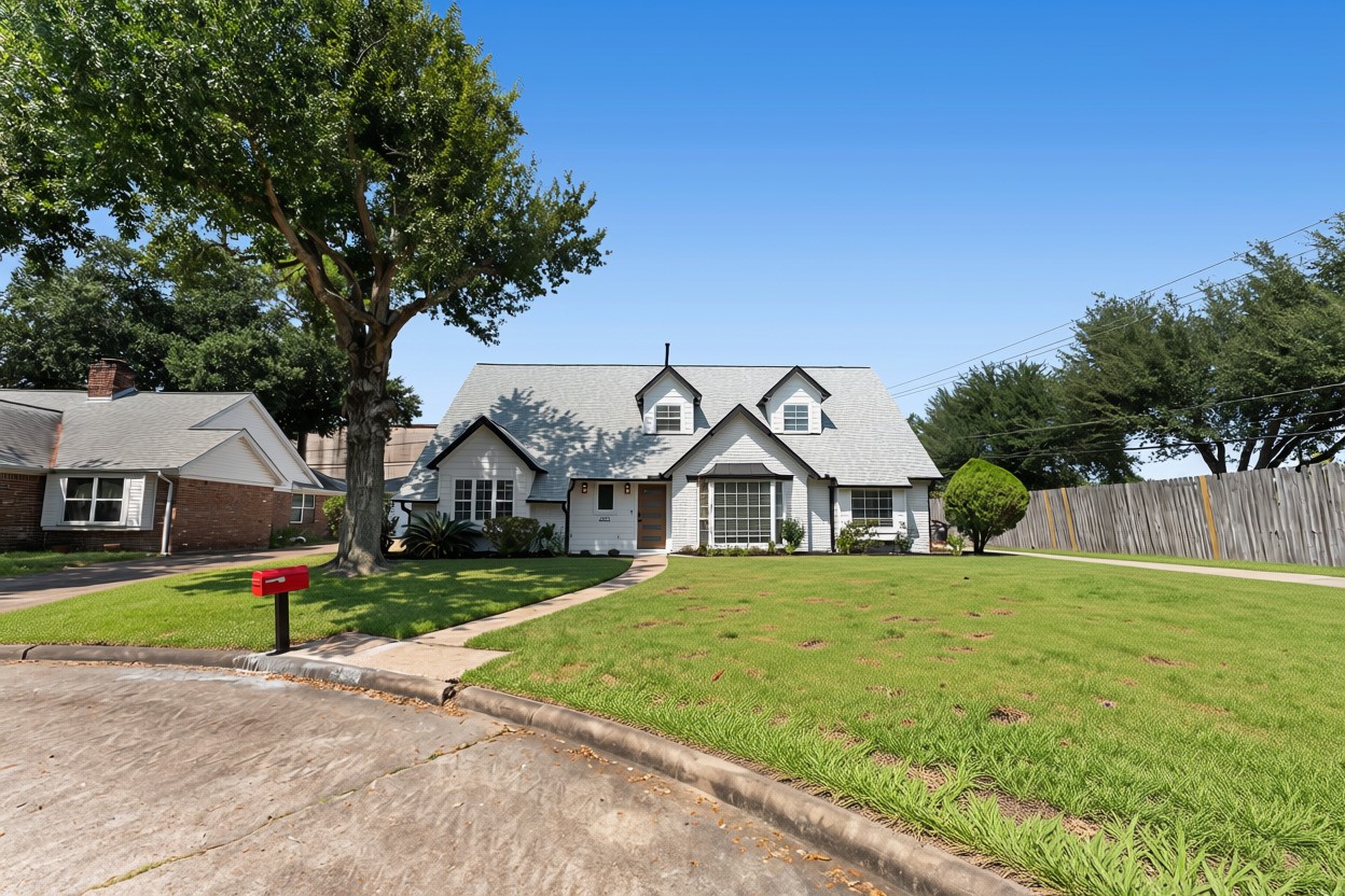 Listing photo 1