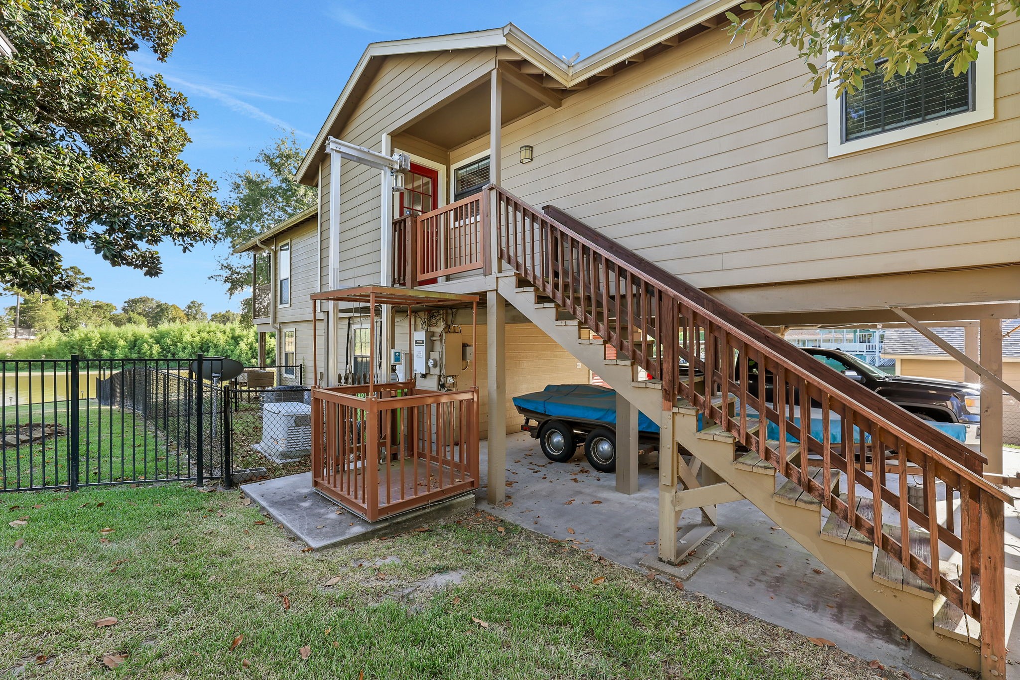 Listing photo 4