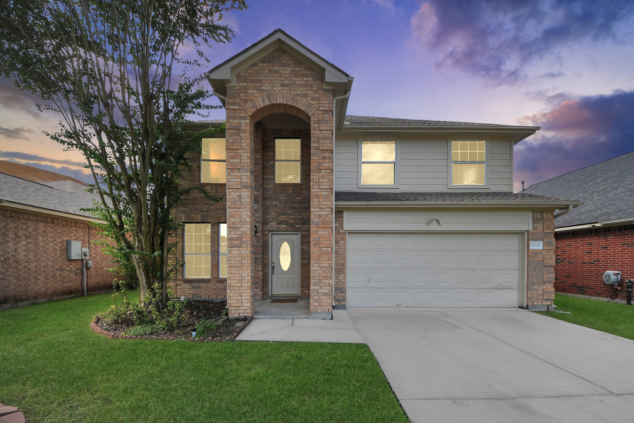 Listing photo 1