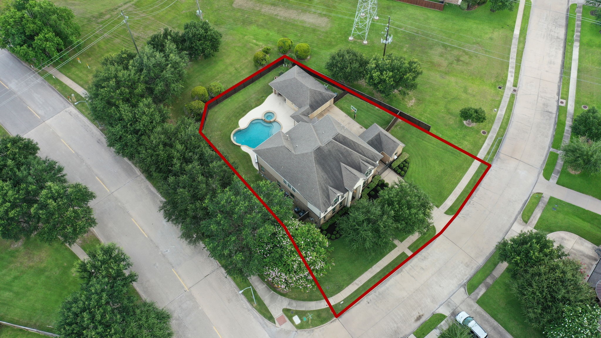 Listing photo 3