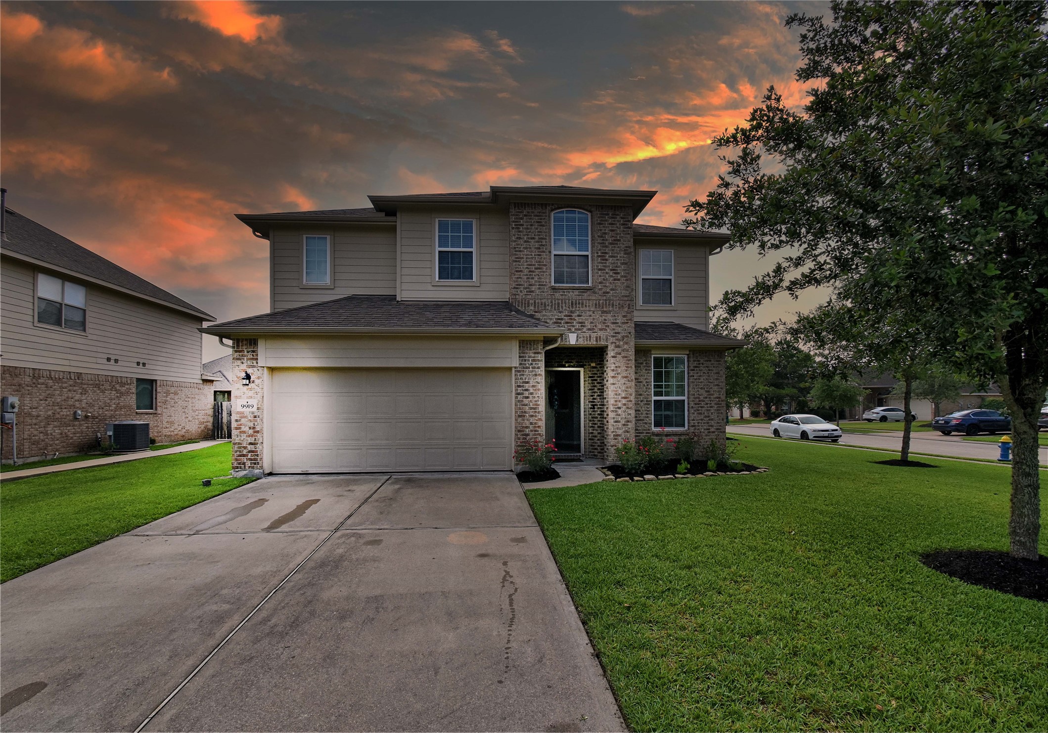 Listing photo 1