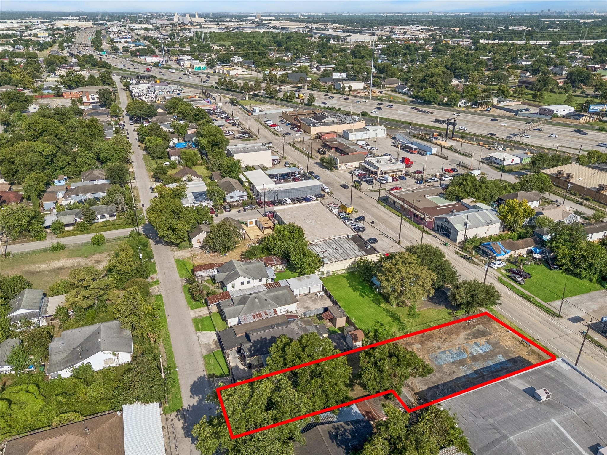 Listing photo 3